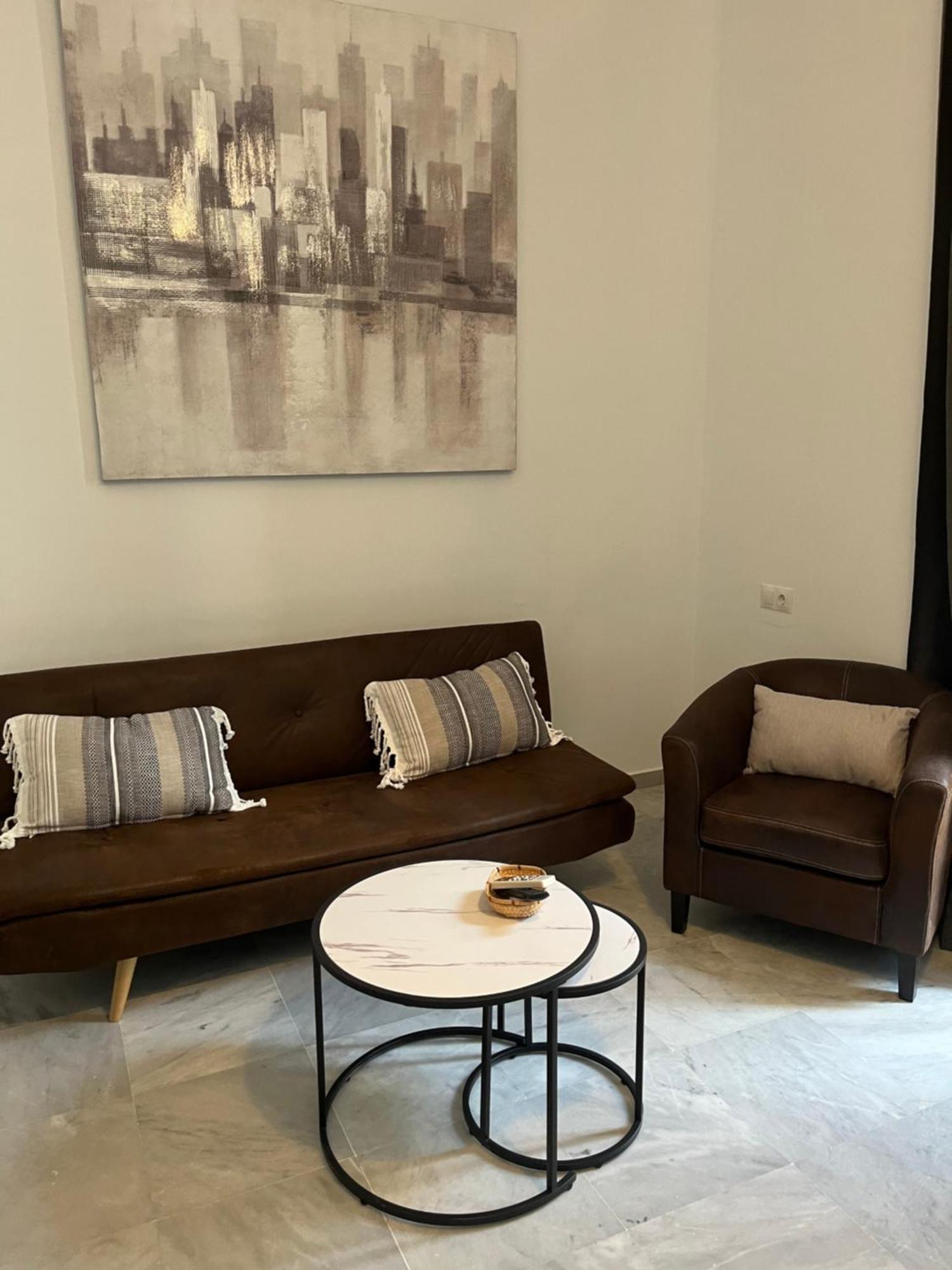 Triana Pelay Suites Севиля Екстериор снимка
