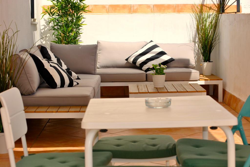 Triana Pelay Suites Севиля Екстериор снимка